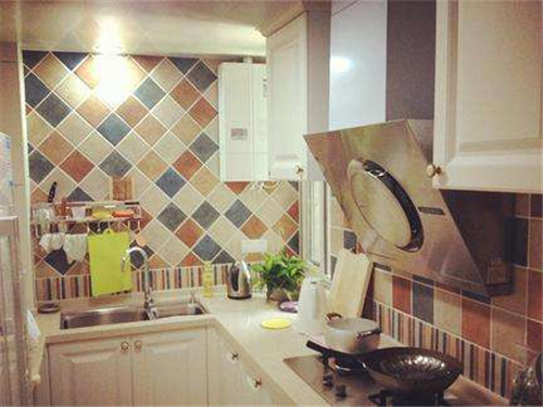 來點(diǎn)彩色瓷磚，讓自建房的裝修色彩不再單一！