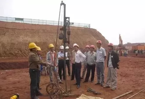 農村磚混結構自建房7大須知，做好第2條，墻上不留縫！