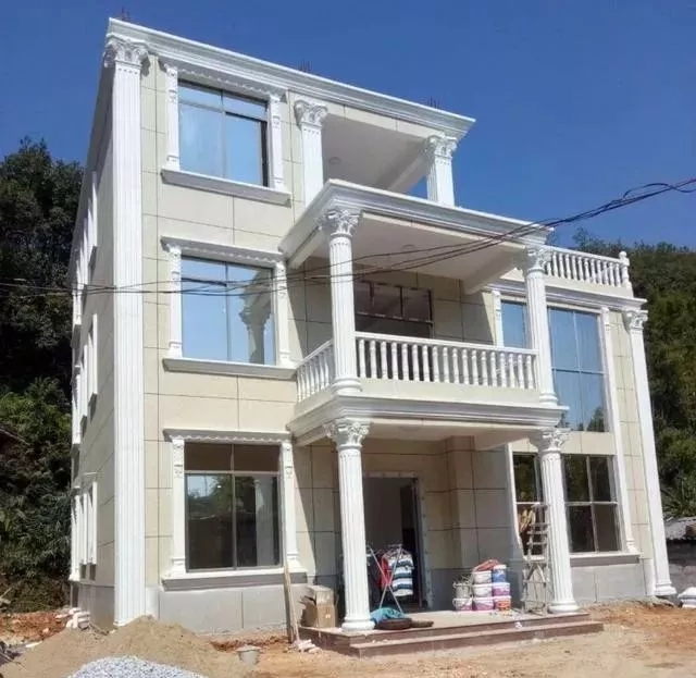 農村自建房巧用羅馬柱，讓房子高端大氣還不貴！